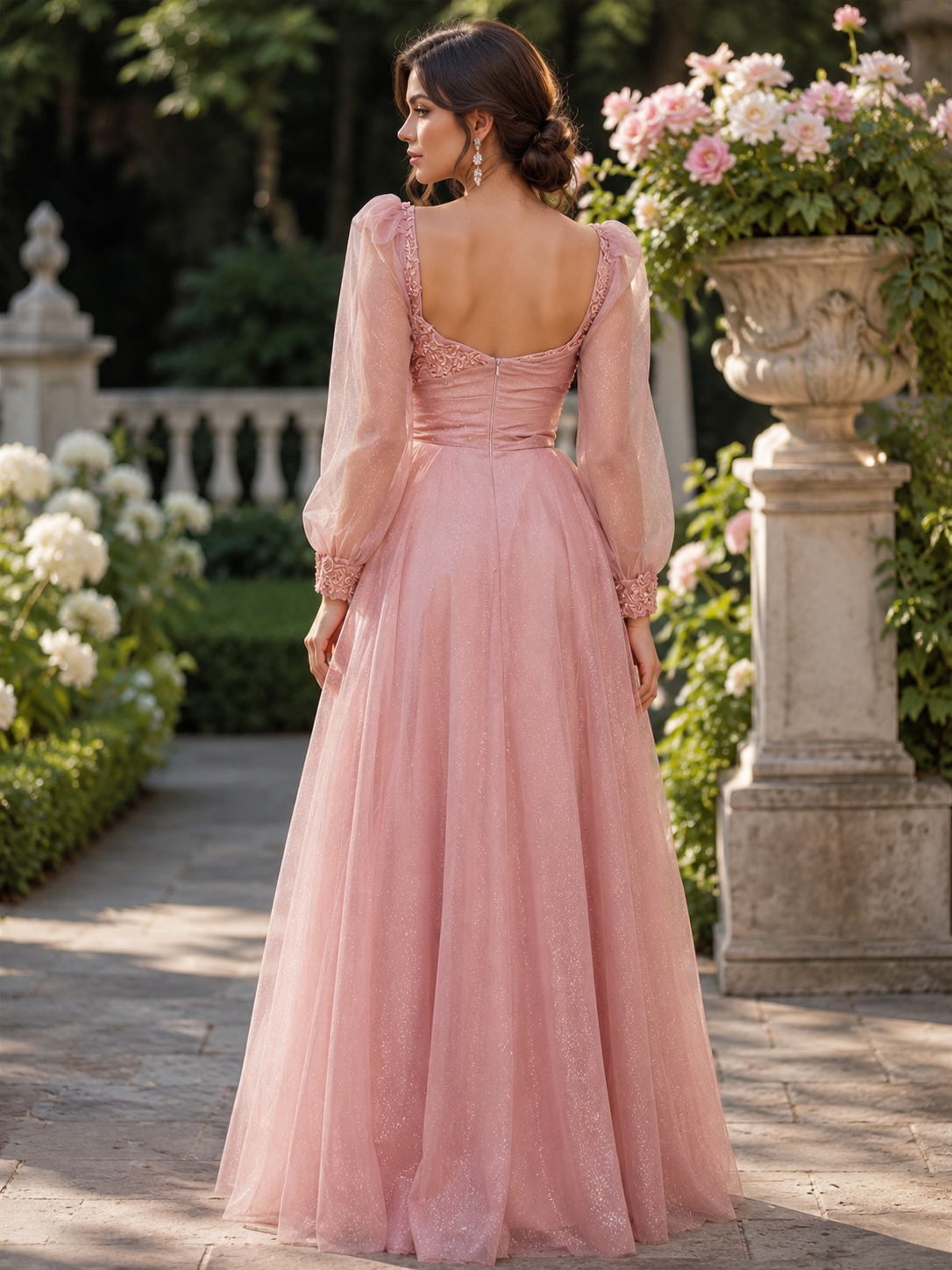 Vestido de Noche de Tul Rosa Empolvado con Purpurina y Mangas Largas Transparentes | Elegancia Romántica