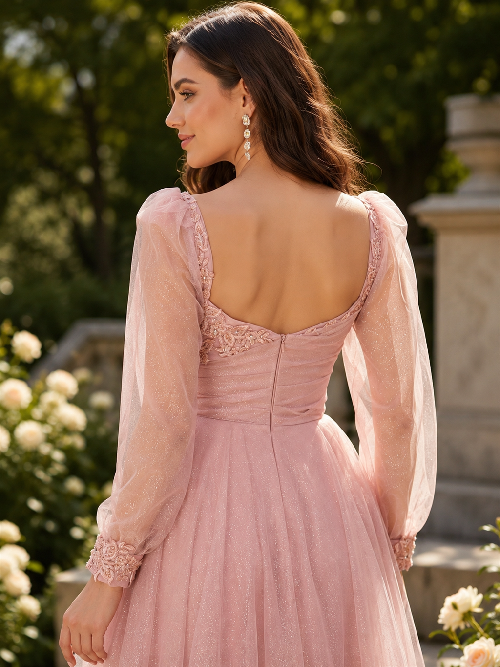 Vestido de Noche de Tul Rosa Empolvado con Purpurina y Mangas Largas Transparentes | Elegancia Romántica