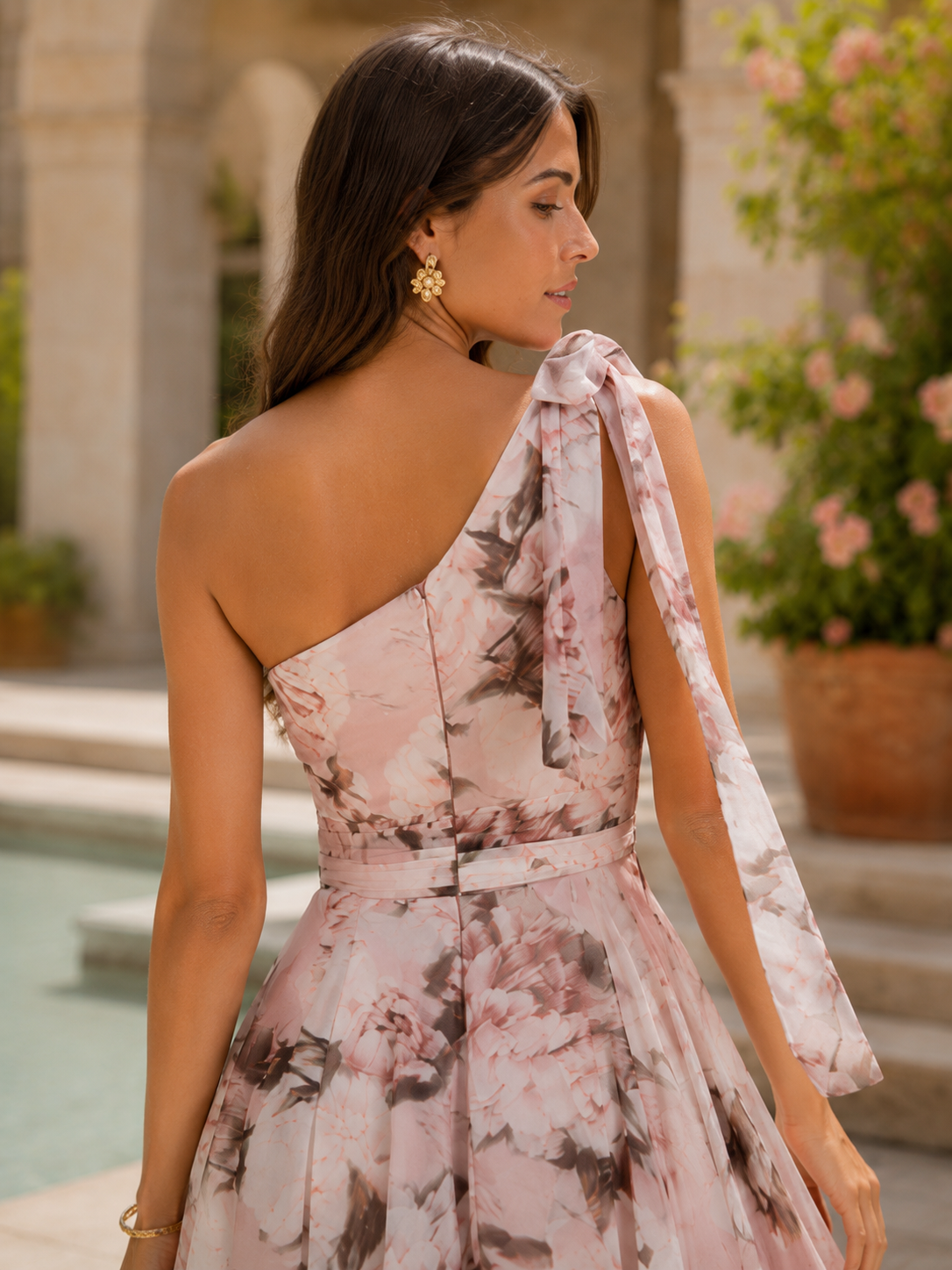 Vestido de gasa con un solo hombro y estampado floral rosa | Romance de jardín